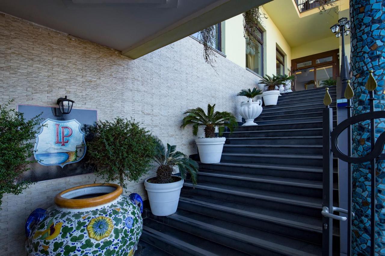 La Panoramica Hotel Castellammare di Stabia Buitenkant foto